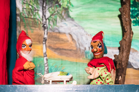 Bild: Bruckis Puppentheater spielt „Der Weihnachtsschlitten“