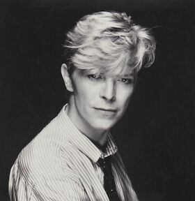 Bild: Bowie on Strings