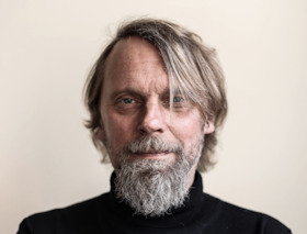 Bild: Jens Balzer liest "Confusion Is Next. Die Nullerjahre - das Jahrzehnt des Umbruchs"