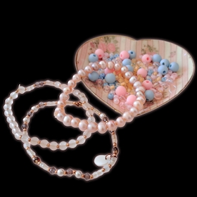 Bild: Göttinger Romantasy Weekend: Create your Bracelet