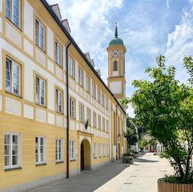 Bild: Pflege trifft Glaube - Das Heiliggeistspital und die Heiliggeistkirche
