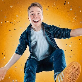 Bild: Till Frömmel - TOYBOY - Impro-Comedy & Magie live!