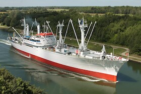 Bild: NORD-OSTSEE-KANAL PUR Fahrt Rendsburg – Hamburg
