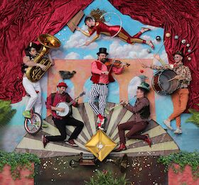 Bild: Balkanbeats, Klezmer und wilde Tanzrhythmen