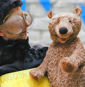 Bild: Der Faulbär büxt - Schauspiel und Puppenspiel für Kinder