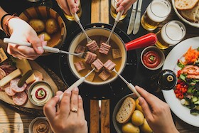 Bild: GANTER`s Kesselglühen - Der besondere Fondue-Abend