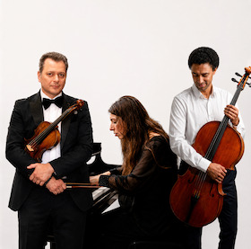 Bild: Flying Sound - Virtuosity & Passion Klaviertrio