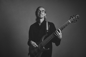 Bild: JazzTime Schwäbisch Hall präsentiert: Björn Meyer »Solo«