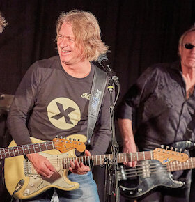 Bild: Thomas Blug’s Rockanarchie feat. Tommy Fischer - Furiose Zeitreise in die Ära des Classic Rock
