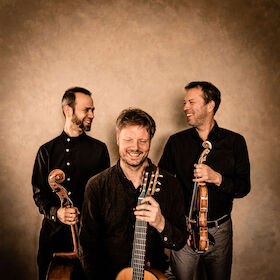 Bild: Gitarrenfestival Edersee Eröffnungskonzert Malte Vief Trio:  Virtuosität trifft Emotion