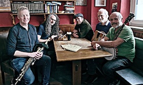 Bild: Heimspiel im Folkclub Prisma e.V. Pforzheim - Irish Folk & Songwriter