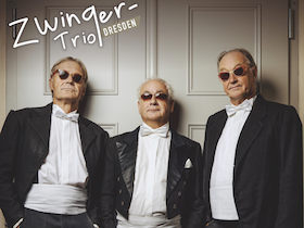 Bild: Das Zwingertrio - im Messingglanz