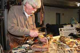 Bild: Handgemacht - Markt für Kunsthandwerk & Kurioses
