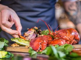 Bild: Menüabend – Lobster & Ääd
