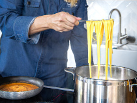 Bild: Kochkurs – Pasta Workshop mit Missy's Kitchen - Pasta Workshop - Gnocchetti Sardi