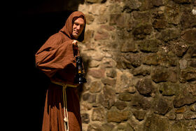 Bild: Historix-Tours Breisach: Mönche, Wunder, Weihnachtsbräuche - Eventtour mit Schauspieler