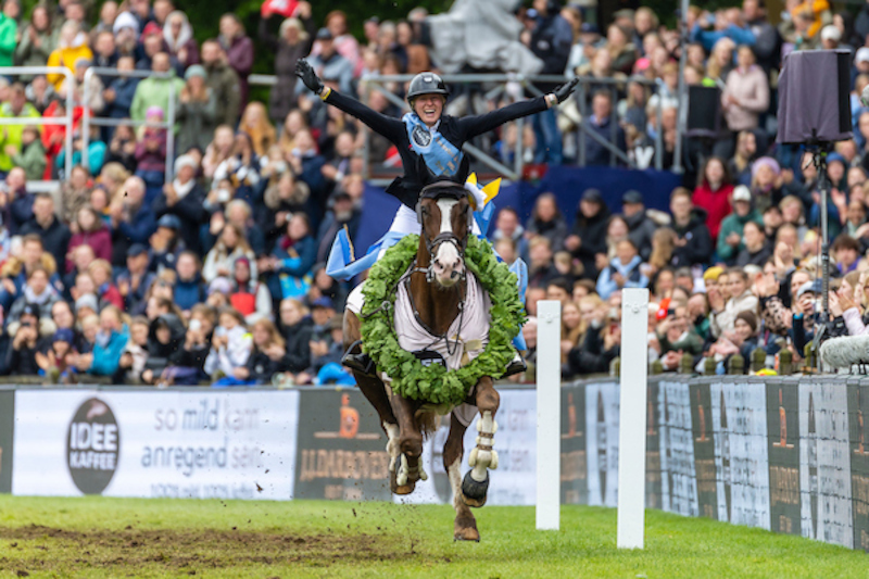 Dauerkarte Springen 2026
