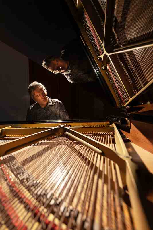 Lorenzo Masotto • Between Silence and Sound Tour 2025