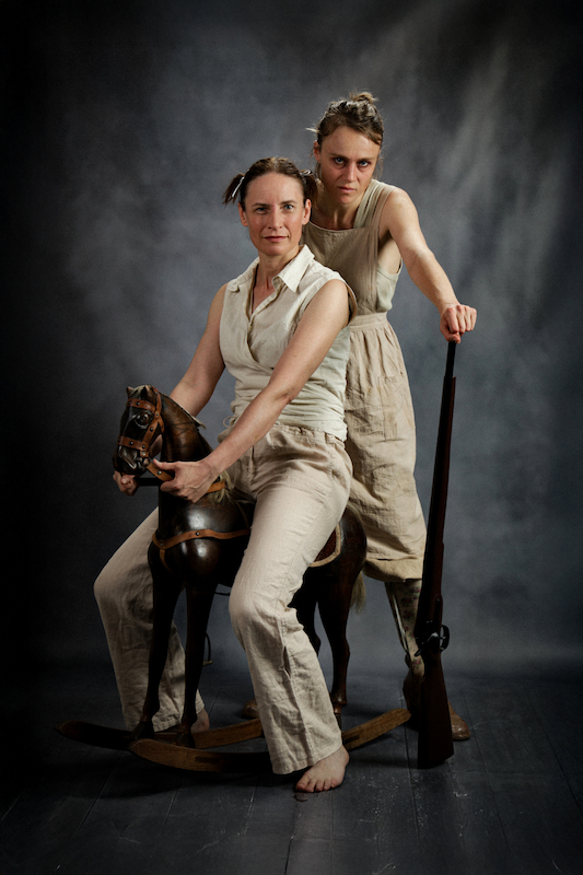Interdisziplinäres Musiktheater von Stepha Schweiger nach „The Woman at the Store“ von Katherine Mansfield