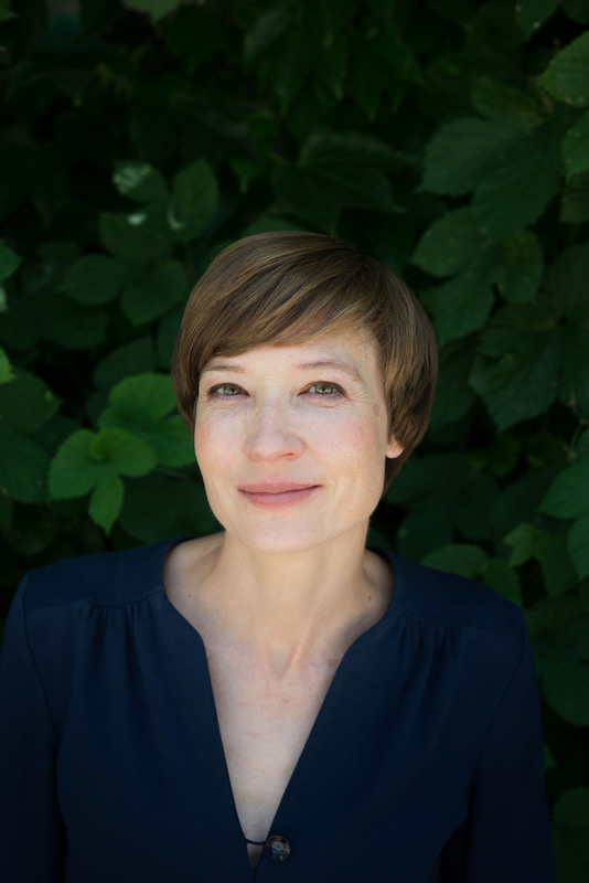 Unter Tieren – Ein Wildpark-Abend über und mit Wolf, Schaf und Esel