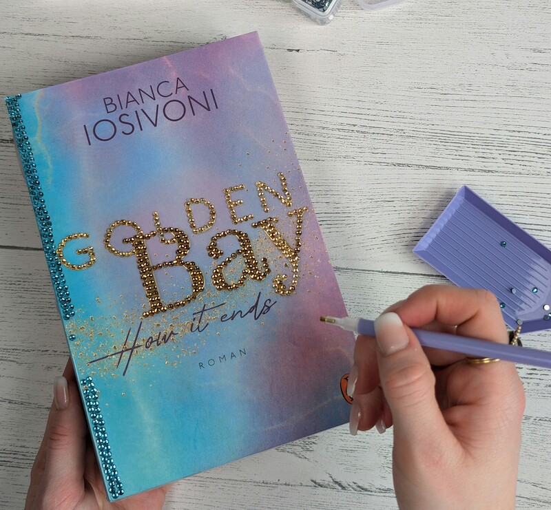 Bedazzle your Book - Mach dein Lieblingsbuch zum Glanzstück (Slot 2)