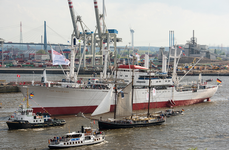Hafengeburtstagsfahrt zum 838. Hafengeburtstag Hamburg