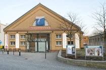 Bild: Gott aus Plastik