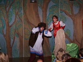 Maschenka und der Bär