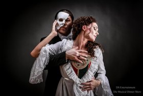 Bild: Musical Dinner Show - im Saal Kulturhaus Gröningen