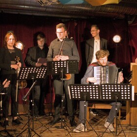 ZUKUNFTSMUSIK