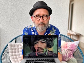 The LOKAL Listener Gregor Praml trifft Jimi Hendrix mit Katharina