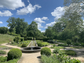 Bild: Öffentliche Führung im Heilpflanzengarten - Aroma- und Duftbeete in einer der schönsten Anlagen dieser Art in Europa