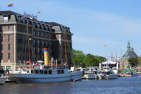 Rundfahrt durch den Emder Hafen