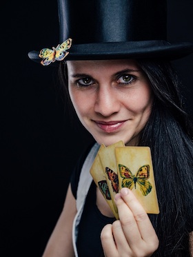 Kultur am Nachmittag: Zauberin Zara Finjell - Zauberkunst für Klein und Groß