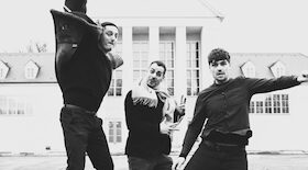 Bild: Feature Ring - Feature Ring mit Lie Ning