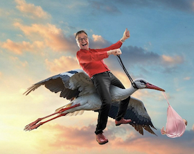 Bild: Heinrich del Core | Juhu, meine Frau wird Oma - Open Air