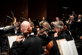 Bild: Sinfoniekonzert 8 - Die Romantische - Bruckner Symphonie Nr. 4 Es-Dur, Wagner Wesendonck-Lieder Ltg. J. Hochstenbach