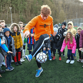 Eine Halbzeit mit JANNIK FREESTYLE