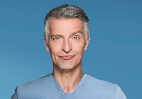 Bild: Johannes Flöck - Schöner schonen – Humor für Hektikverweigerer