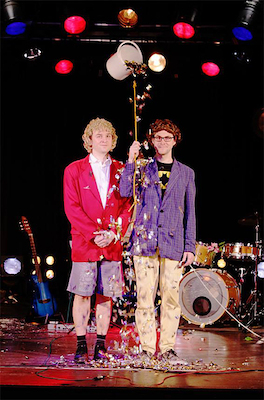 Bild: Zärtlichkeiten mit Freunden - Die schönsten Momente