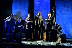 Bild: Der Club der toten Dichter - Schauspiel von Tom Schulmann