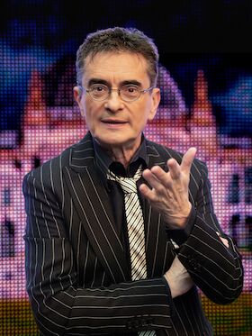 Bild: Mathias Richlings Real Reality - KI – Keine Identität – Das aktuelle Programm 2026