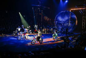 Atemlos - X-Mas Circus