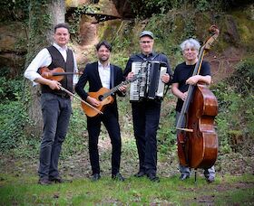 Bild: Naschuwa - „A Nacht in Gan Ejdn“