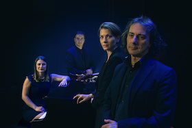 Bild: Pippo Pollina & Quartetto Acustico - La vita è bella così com’è