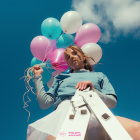 Bild: Nina Jacob + Support - AUGEN ZU-Tour 2026