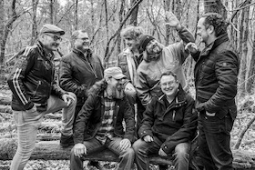 Bild: Gegenlicht - Austropop und Mundart