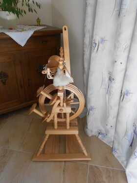 Bild: Workshop: Spinnkurs "Vom Schaf zur Wolle" - mit Petra Stürz