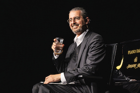 Bild: Hagen Rether - "Liebe"