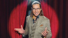 Bild: CHAKO HABEKOST - Die neue Show – Es kummt wie´s kummt